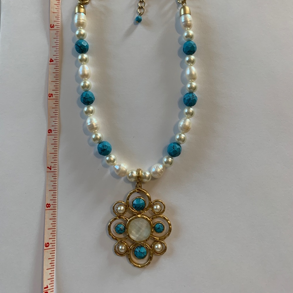 Lia Sophia necklace